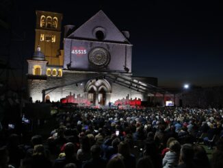 I Frati di Assisi lanciano una Maratona di Solidarietà per le Vittime della Guerra e i Bisognosi